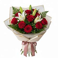 Букет цветов из:  Лилии и Розы в Нахабино