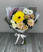 Букет цветов из:  Розы, Герберы и Хризантемы в Нахабино