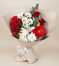 Букет цветов из:  Розы, Хризантемы, Герберы и Лилии в Нахабино