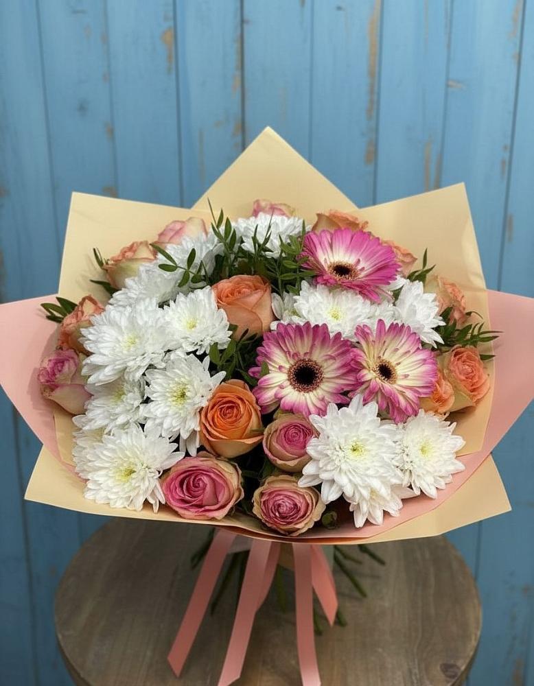 Букет цветов из: Розы, Герберы и Хризантемы в Нахабино