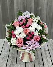 Букет цветов из:  Альстромерии, Гвоздики, Розы и Хризантемы в Нахабино
