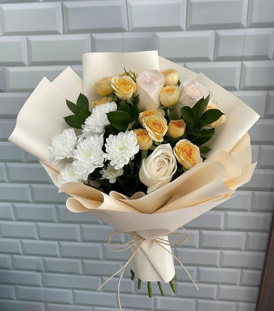 Букет цветов из: Розы и Хризантемы в Нахабино