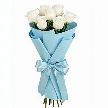 Букет 7 белых роз Проуд в Нахабино