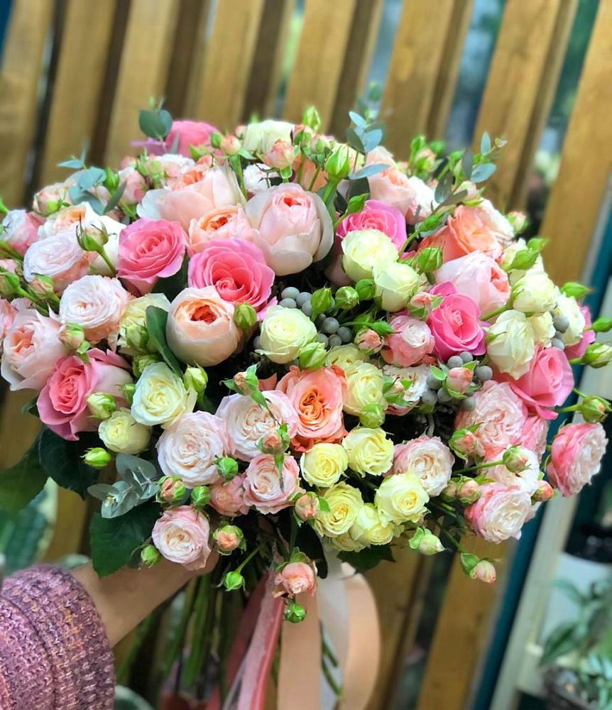 Букет цветов из: Розы в Нахабино